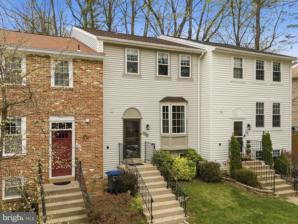 1st image of 10058 Chestnut Wood Ln