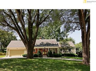 9504 Jarboe St, Kansas City, MO 64114