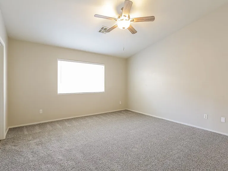 5420 Pepperpike Ave — Photo 8