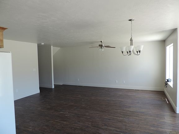 3rd image of 3916 Harrier Dr