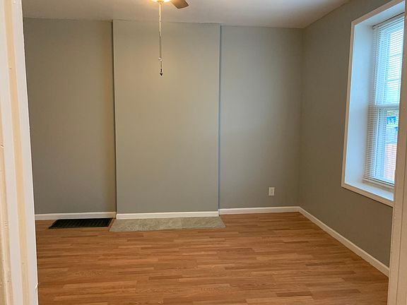 5th image of 3405 McKean Ave #B