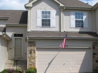 1824 Maplewood Ct, Grayslake, IL 60030