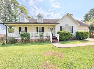 8508 Lanewood Cir, Leeds, AL 35094