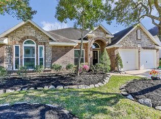 3605 W Pine Orchard Dr, Pearland, TX 77581