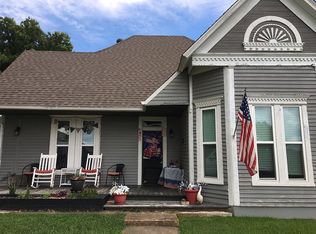 313 S Main St, Kemp, TX 75143