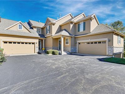 16169 Linden St, Overland Park, KS, 66085