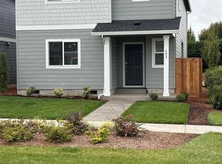 602 Merriott Ln, Woodburn, OR 97071