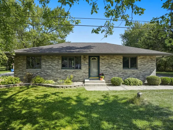 10919 Huron St, Cedar Lake, IN 46303