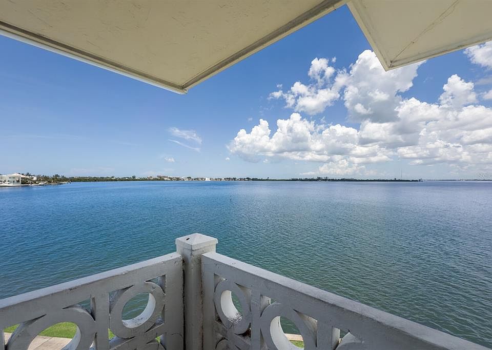 1st image of 761 JOHN RINGLING BOULEVARD #31