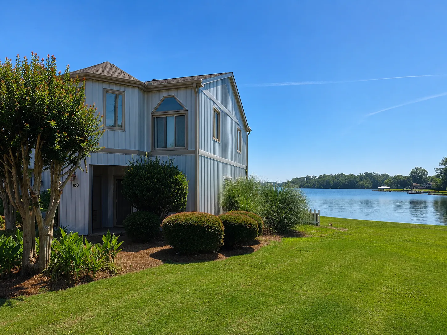 3 bed, 1488 sqft, $2,295 — Photo 2