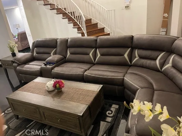 7708 Oakdale Ave, Winnetka, CA 91306