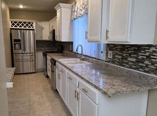 265 New York Ave FLOOR 1, Providence, RI 02905