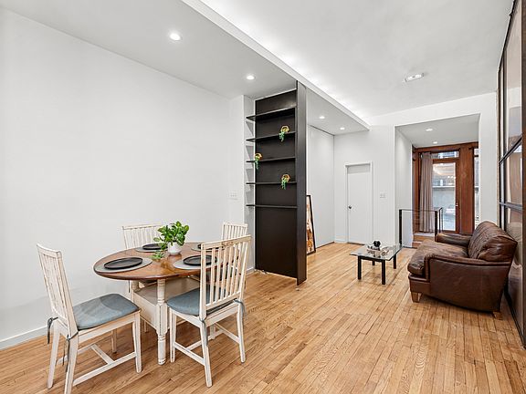 3rd image of 529 E 88th St APT 1D