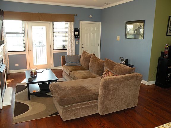 5th image of 3132 W North Ave APT 4