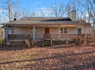 1095 Bald Eagle Dr, Kingston Spgs, TN 37082
