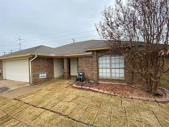 2nd image of 6520 Knottingham Dr