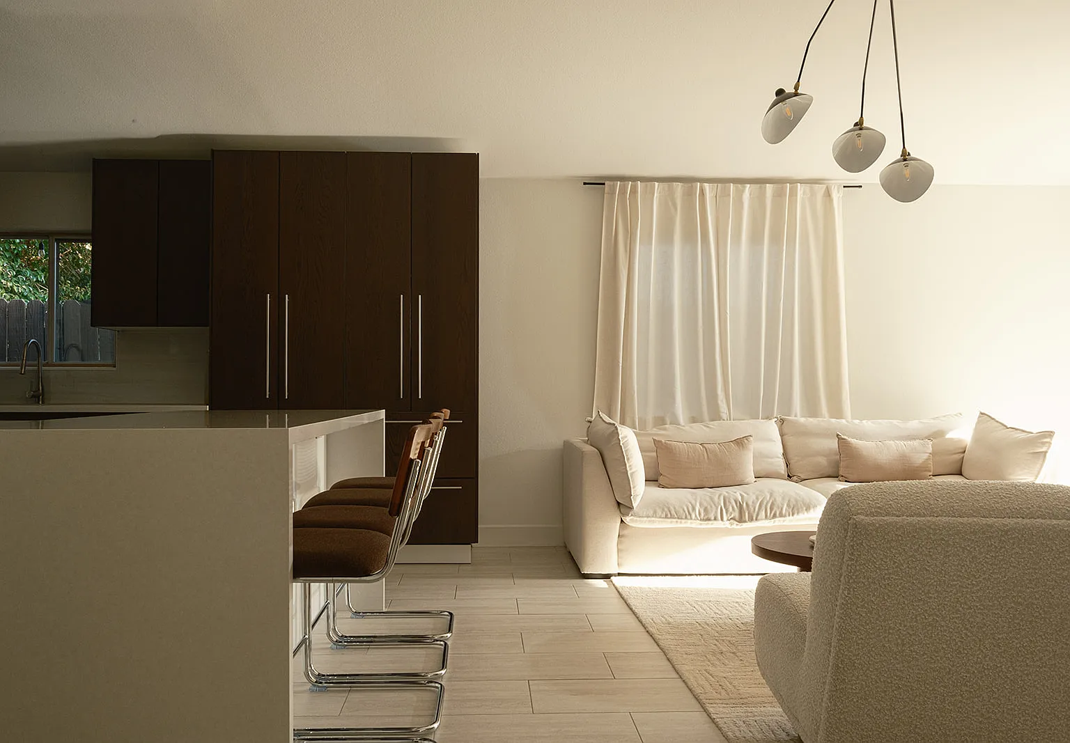 3 bed, 1667 sqft, $5,000 — Photo 1