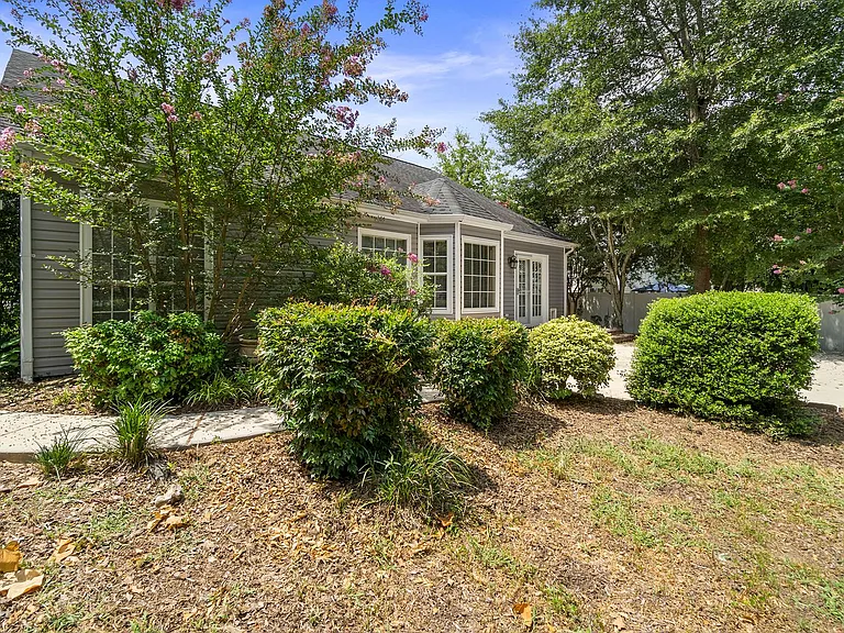 12207 Bright Angel Ct — Photo 33