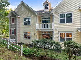 65 Pearl St UNIT 2, Essex Junction, VT 05452