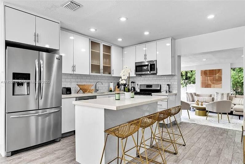 1st image of 255 NW 44th St Unit 255