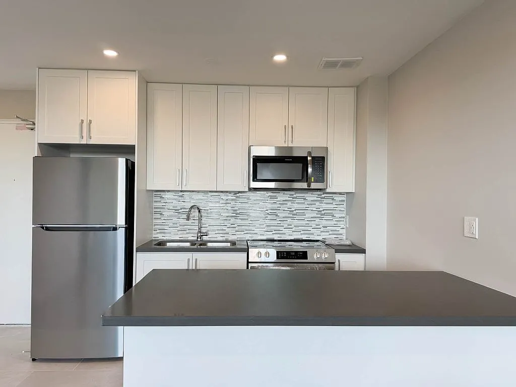 2700 and 2702 Lawrence Ave, E. — Photo 2