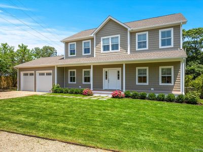 7 Fanning Avenue, Hampton Bays, NY, 11946