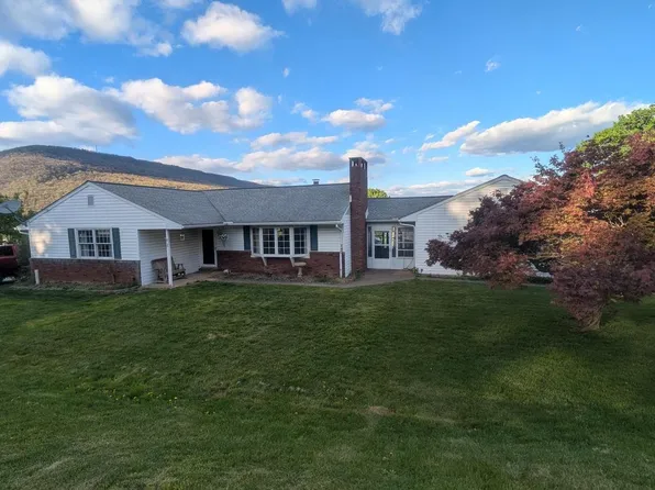 1 N Locke Ave, Yeagertown, PA 17099