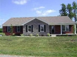 104 Sandy Hill Ct, Bardstown, KY 40004