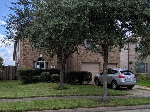 3rd image of 13910 Enridge Ln