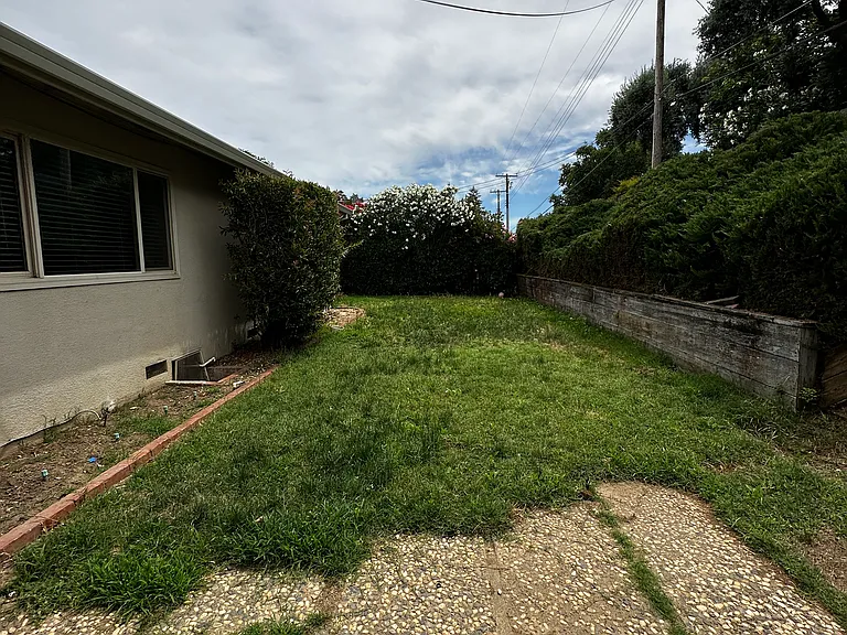 7990 Glenbar Way — Photo 22