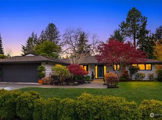 3113 Hunts Point Rd, Hunts Point, WA 98004