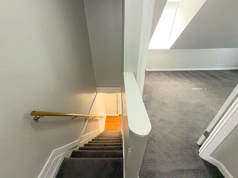 31-33 Saranac St #31 — Photo 10