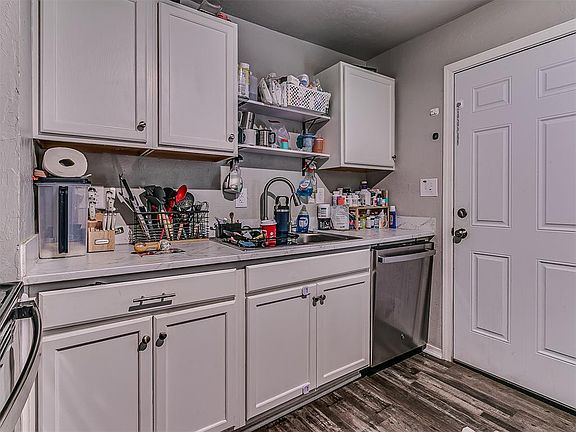 5th image of 990936 S Candlewood Ln