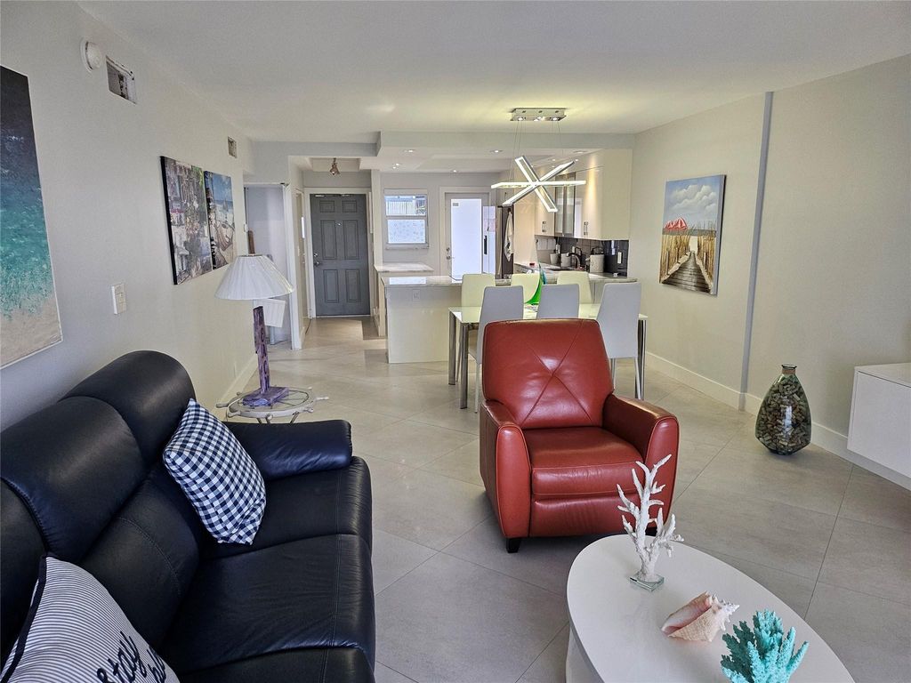 750 N Ocean Boulevard #503, photo 3