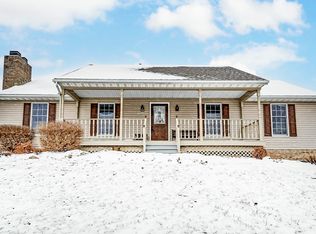 4070 Sintz Rd, Springfield, OH 45504