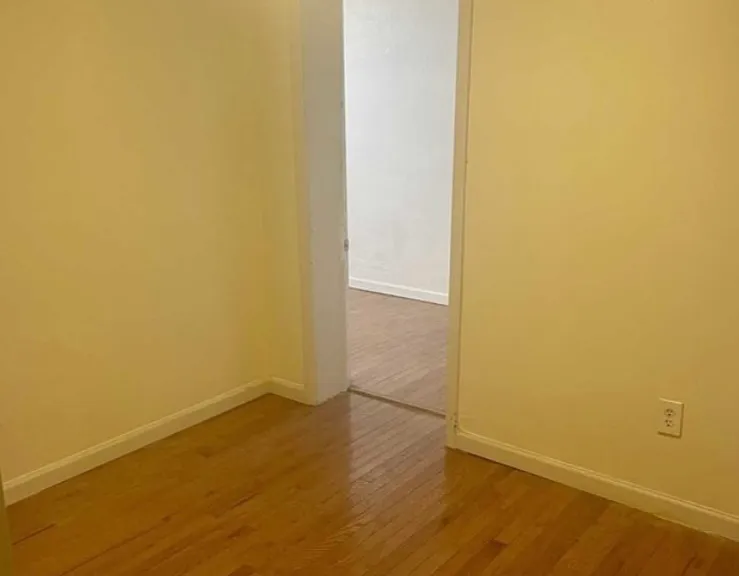 29 Locust St #1 — Photo 6