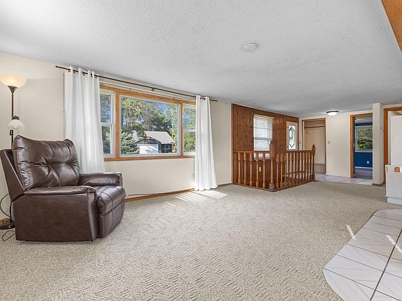 5th image of 8144 242nd Ln NE