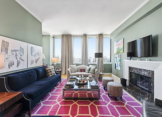 Rented by Warburg | media 35