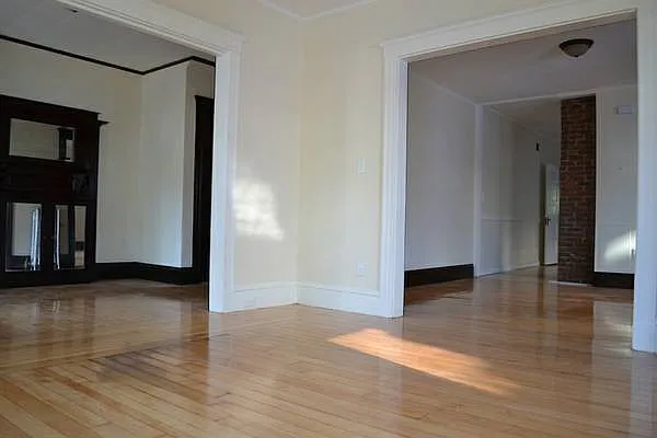 126 Auburn St #1 — Photo 6