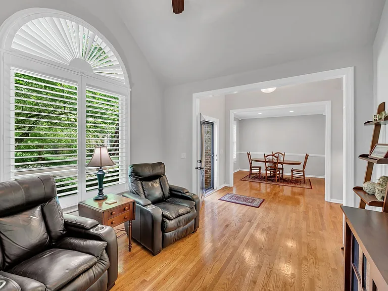7029 Wild Iris Dr — Photo 4