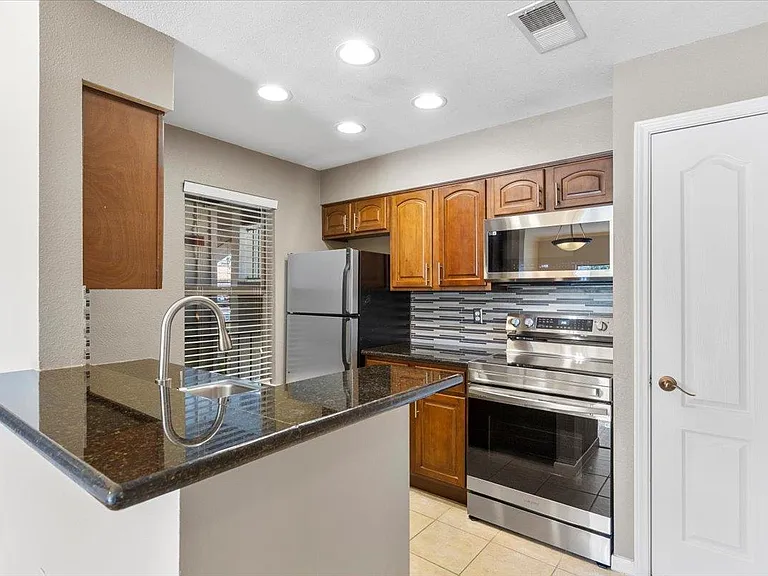 6000 Shepherd Mountain Cv #A309 — Photo 13