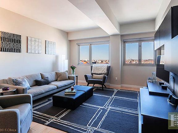 4th image of 560 Carroll St APT 10A