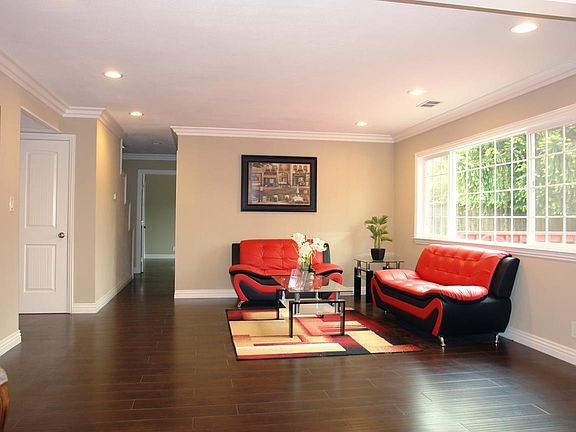 2nd image of 3842 Yerba Buena Ave