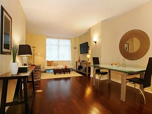 Rented by Corcoran | media 42