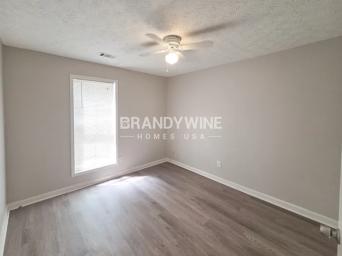 5900 Homestead Cir — Photo 16