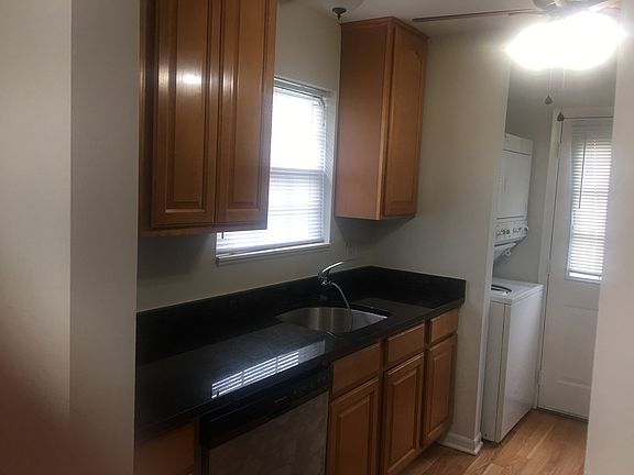 5th image of 443 N Lake Shore Dr #443