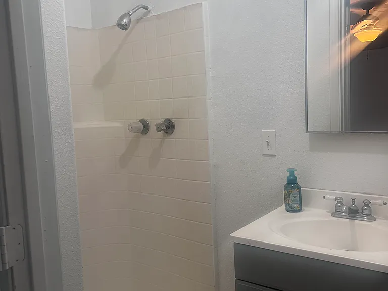 16243 Yucca Ave — Photo 15