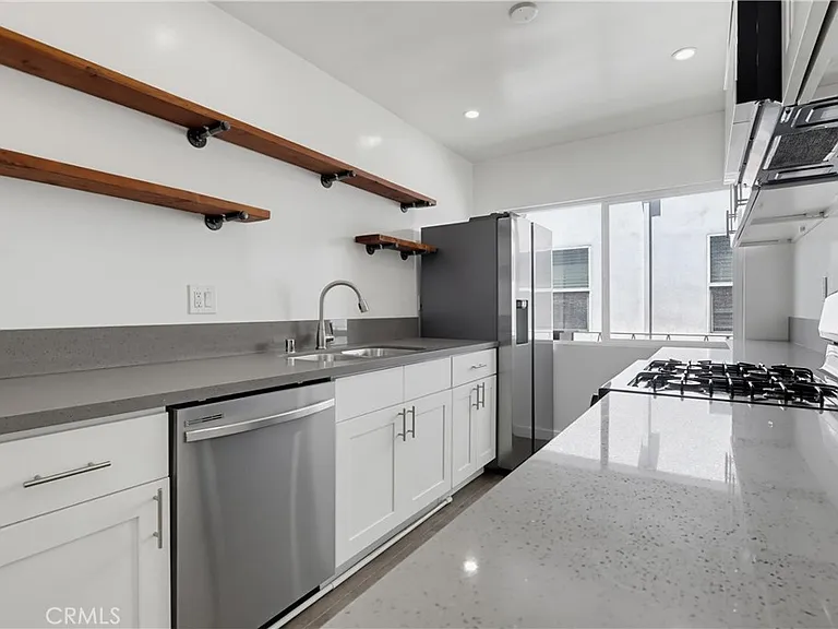 6065 Pickford Pl #5 — Photo 16