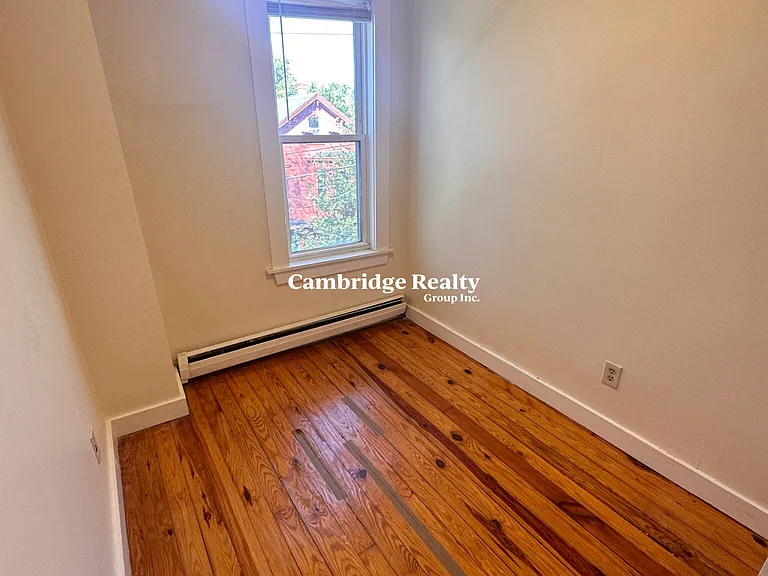 66 Pleasant St #3A — Photo 8