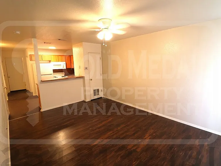 1208 Industrial Blvd — Photo 3